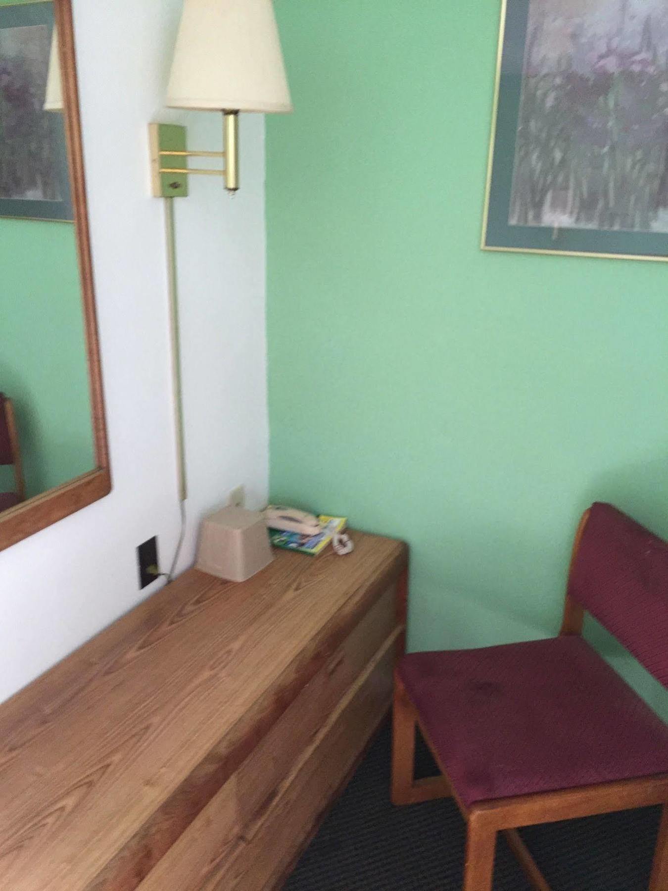 Woodridge Motel Terre Haute Exterior foto